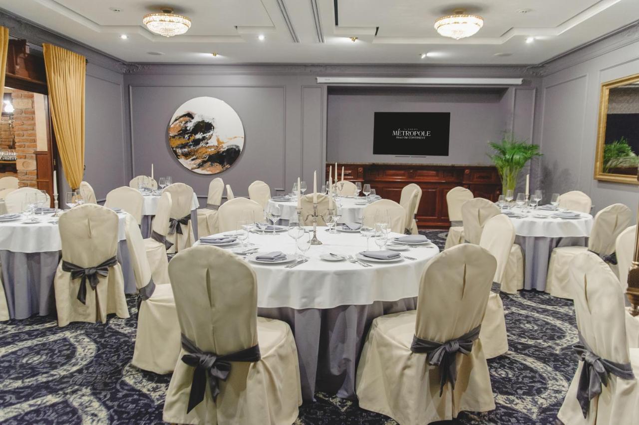 Old Continent Hotel Uzhhorod Ngoại thất bức ảnh